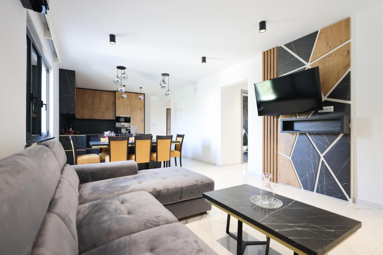 Apartmani Bliss Sukošan Exterior foto